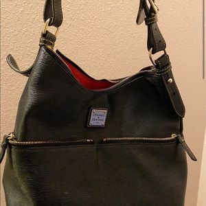 Dooney & bourke purse barely worn